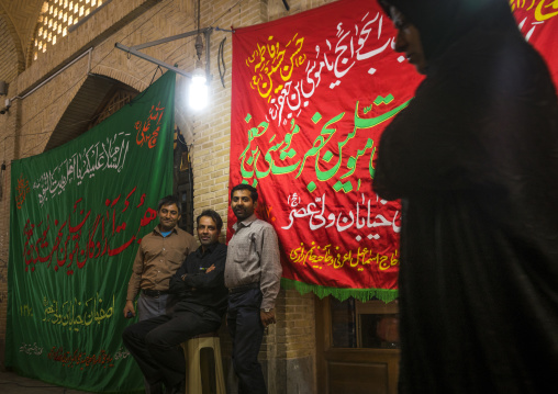 Mourning in the bazaar, Isfahan province, Isfahan, Iran