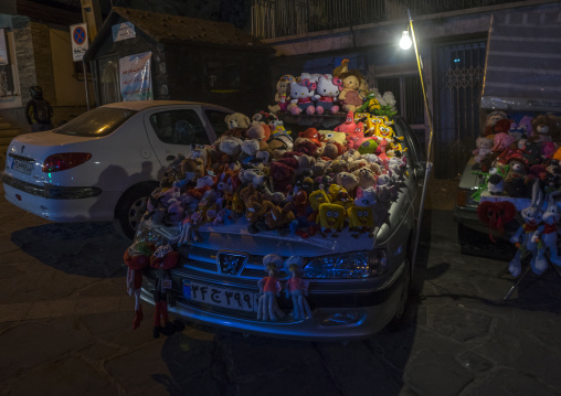 Toys sold on a car, Shemiranat county, Tehran, Iran