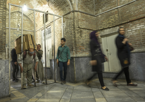 Old bazaar narrow entrance, Shemiranat county, Tehran, Iran