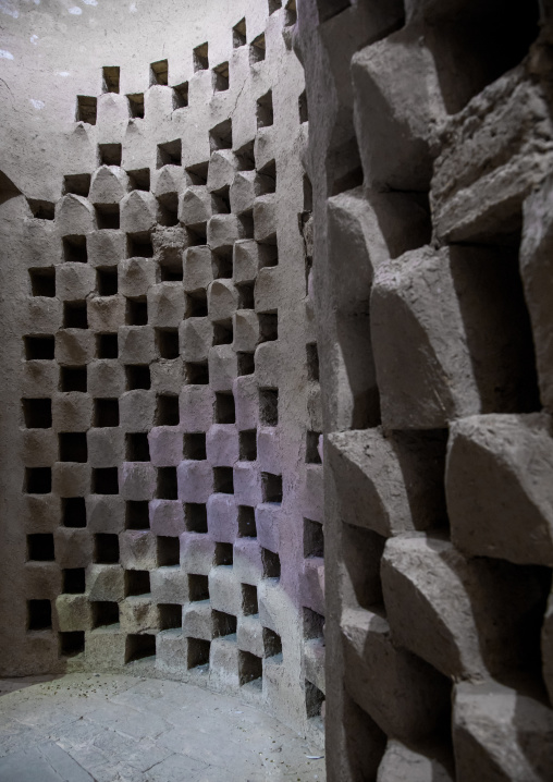 Old dovecote for pigeons, Isfahan Province, Isfahan, Iran