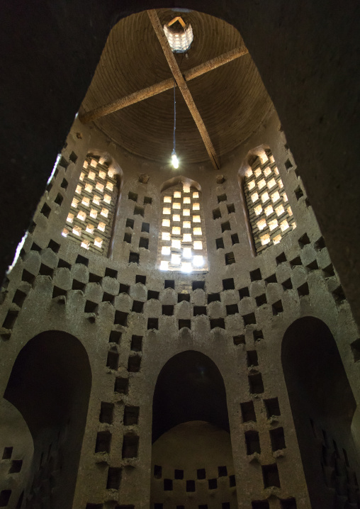 Old dovecote for pigeons, Isfahan Province, Isfahan, Iran