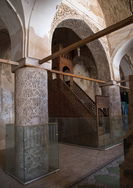 Jameh mosque stuco work, Isfahan Province, Nain, Iran