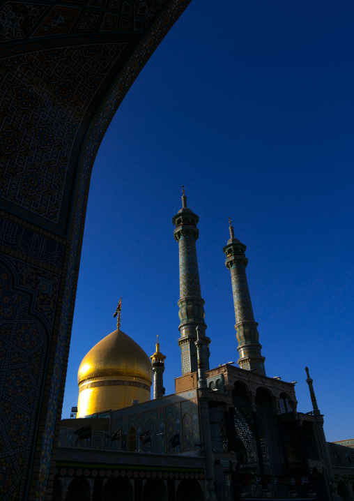 Fatima al-Masumeh shrine during Muharram, Central County, Qom, Iran