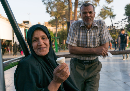 Iraqi pilgrims in Fatima al-Masumeh shrine esplanade, Central County, Qom, Iran