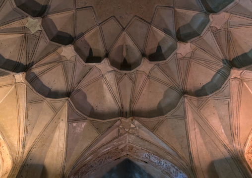 Chehel Sotoun Forty Columns Palace ceiling, Isfahan Province, Isfahan, Iran