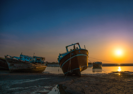 dhow boats at low tide, Qeshm Island, Laft, Iran