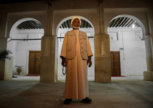 old bandari sailor, Hormozgan, Bandar-e Kong, Iran