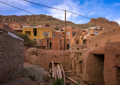 Ancient And Abandonned Buildings In Zoroastrian Village, Isfahan Province, Abyaneh, Iran