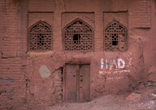 Ancient Building And Windows In Zoroastrian Village, Isfahan Province, Abyaneh, Iran