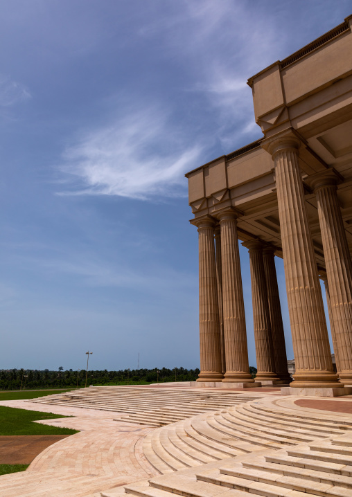 Colonnades in our lady of peace basilica christian cathedral built by Felix Houphouet-Boigny, Région des Lacs, Yamoussoukro, Ivory Coast