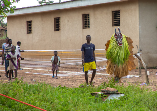 Goli sacred mask in Baule tribe arriving in a ceremony, Région des Lacs, Bomizanbo, Ivory Coast