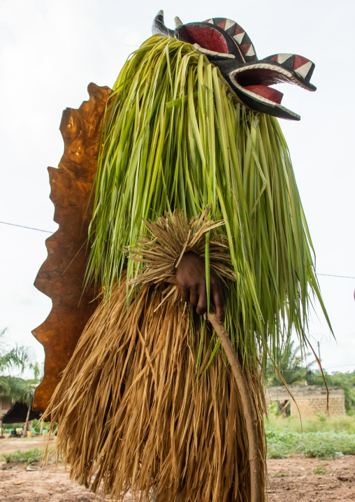 Goli sacred mask in Baule tribe arriving in a ceremony, Région des Lacs, Bomizanbo, Ivory Coast