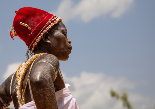 Komian woman during a ceremony in Adjoua Messouma Komians initiation centre, Moyen-Comoé, Aniassue, Ivory Coast