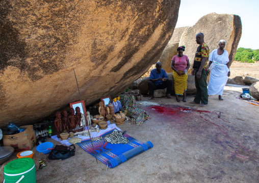 Senufo animist sanctuary where animal sacrifices are made, Savanes district, Shienlow, Ivory Coast