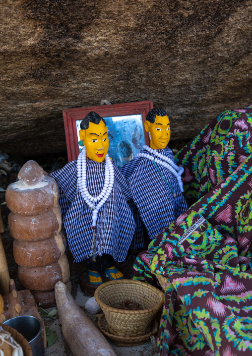 Senufo animist sanctuary where animal sacrifices are made, Savanes district, Shienlow, Ivory Coast