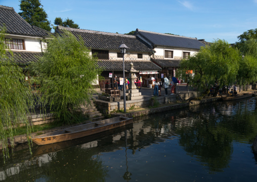 Old houses along the riverbank in Bikan historical quarter, Okayama Prefecture, Kurashiki, Japan