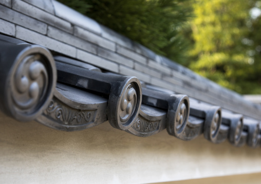 Roof tile in Kokoen garden, Hypgo Prefecture, Himeji, Japan