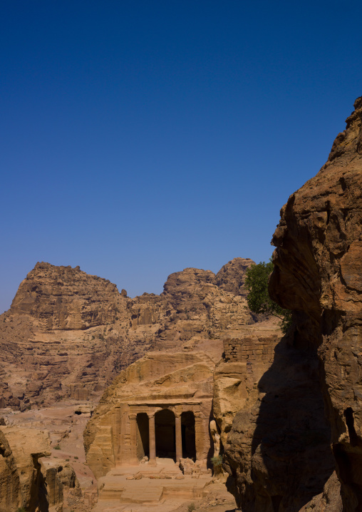 Triclinium, Petra, Jordan