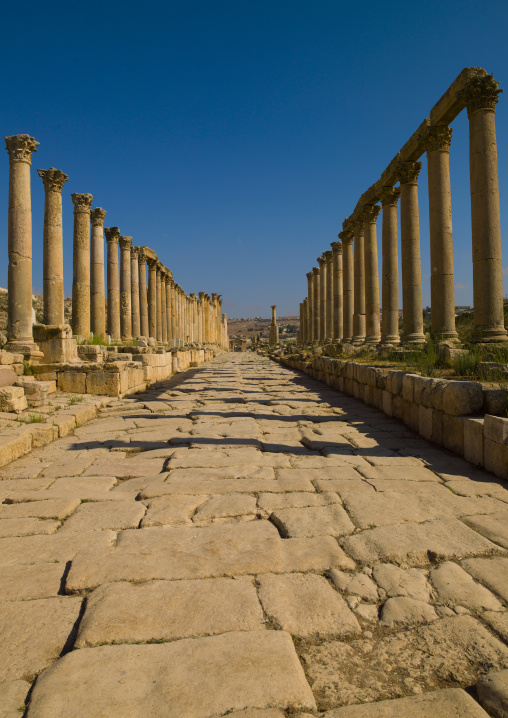 Colonnaded Street  Roman Ruins, Jerash, Jordan