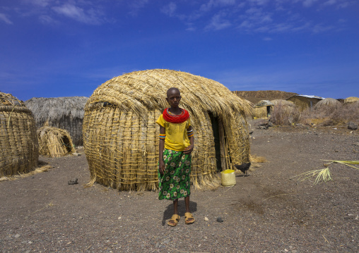 Grass huts in el molo tribe village, Turkana lake, Loiyangalani, Kenya