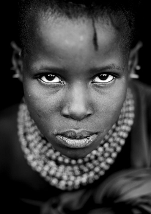 Portrait of a Turkana girl, Rift Valley Province, Turkana lake, Kenya