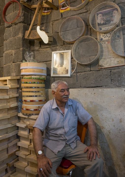 Kitchen Stuff In Qaysari Bazaar, Erbil, Kurdistan, Iraq