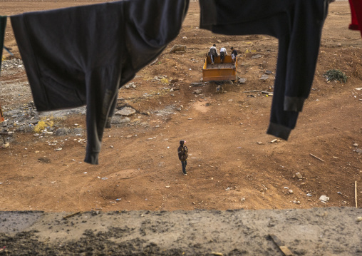 Yazidi Refugees Displaced From Sinjar Living In An Under Construction Building, Duhok, Kurdistan, Iraq