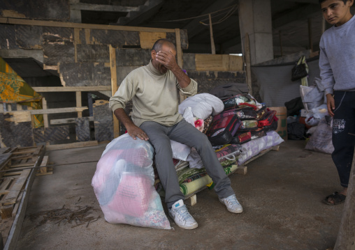 Yazidi Refugees From Sinjar Living In An Under Construction Building, Duhok, Kurdistan, Iraq