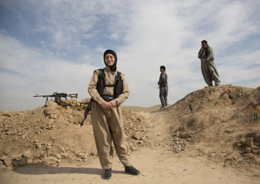 Veiled Peshmergas Women Of The 2Nd Battalion On The Frontline, Taza, Kurdistan, Iraq