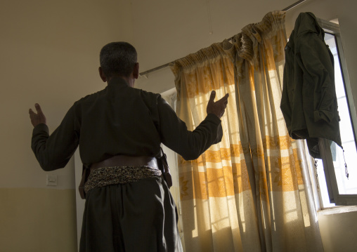 Kurdish Peshmerga Praying Before Going To The Frontline, Kirkuk, Kurdistan, Iraq