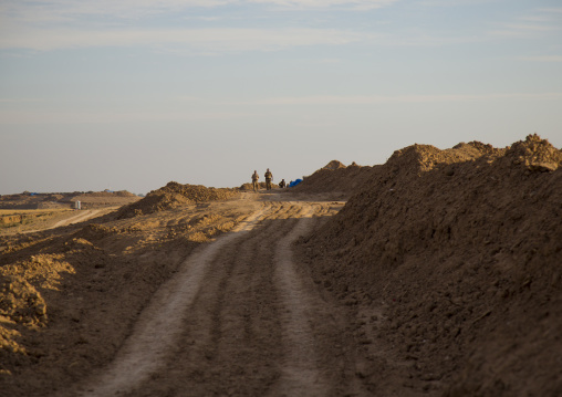 Kurdish Peshmergas On The Frontline, Kirkuk, Kurdistan, Iraq