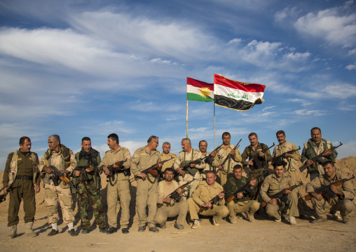 Kurdish Peshmergas On The Frontline, Kirkuk, Kurdistan, Iraq