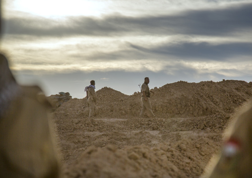 Kurdish Peshmergas On The Frontline, Kirkuk, Kurdistan, Iraq