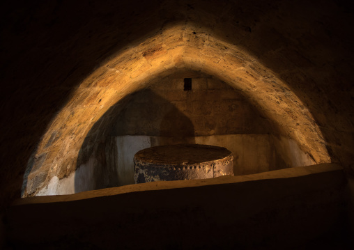 Ezzeddine hamam heater, North Governorate, Tripoli, Lebanon