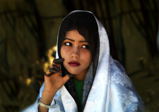 Tuareg girl in traditional clothing, Tripolitania, Ghadames, Libya