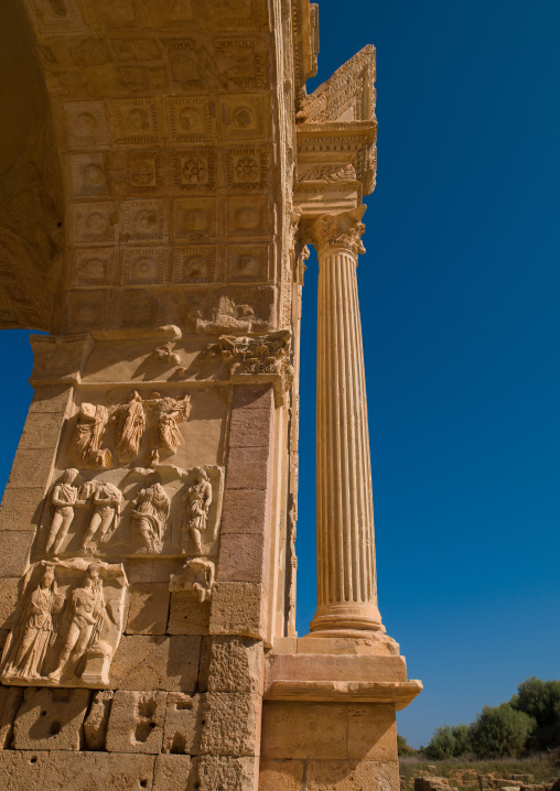 Arch of septimus severus detail in leptis magna, Tripolitania, Khoms, Libya