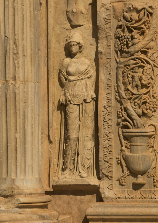 Decoration columns in leptis magna, Tripolitania, Khoms, Libya