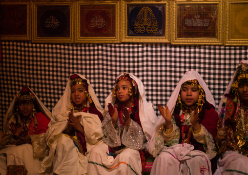 Tuareg girls in traditional clothing, Tripolitania, Ghadames, Libya