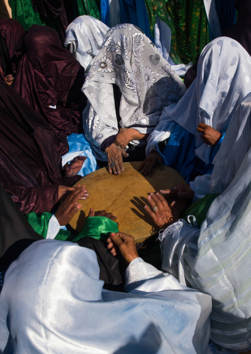 Tuareg women dancing and singing, Tripolitania, Ghadames, Libya