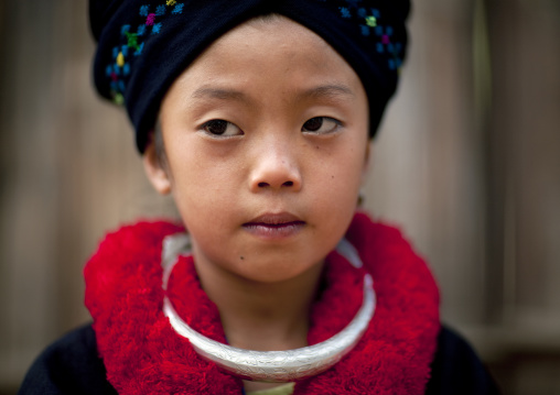 Yao minority girl, Ban xay leck, Laos