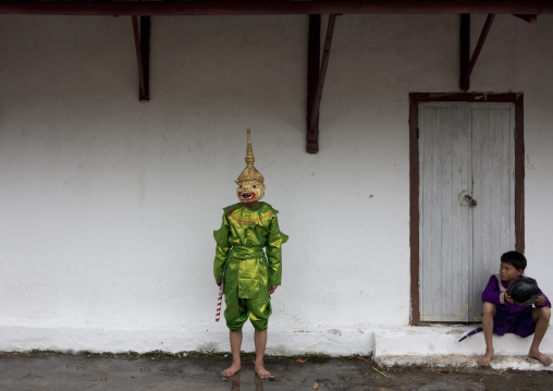 Kids in traditional clothes during lao new year celebration, Luang prabang, Laos