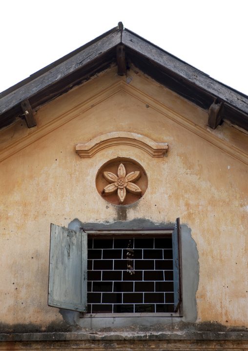 Old french colonial house, Thakhek, Laos