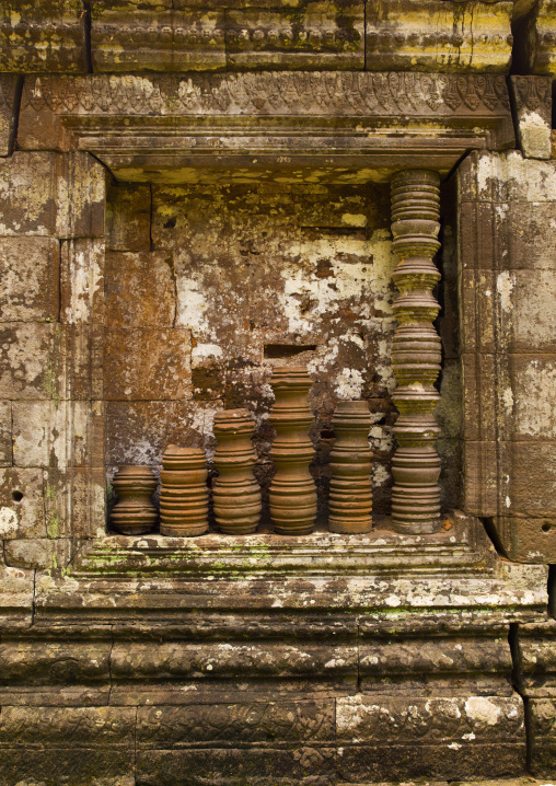 Window detail of middle level pavilion of wat phu, Champasak, Laos