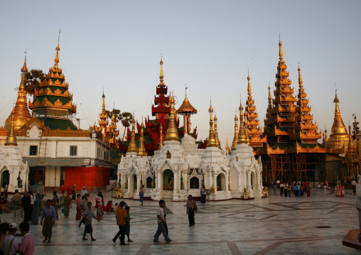 Shwedagon Pagoda, Rangoon, Myanmar