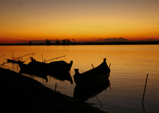 Boats On Irrawaddy River Banks, Myanmar