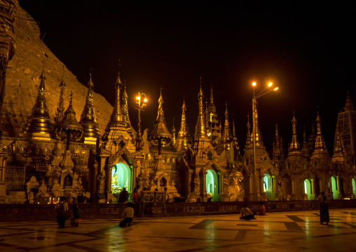 Shwedagon Pagoda, Yangon, Myanmar