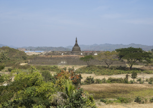 Kothaung Temple, Mrauk U, Myanmar