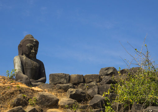 Giant Buddhas Statues Outside Kothaung Temple, Mrauk U, Myanmar