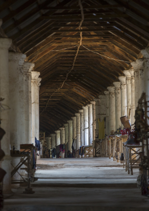 Market In Shwe Inn Thein Paya Temple Alley, Inle Lake, Myanmar