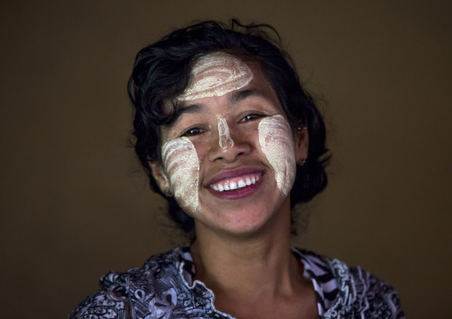 Beautiful Burmese Woman, Ngapali, Myanmar